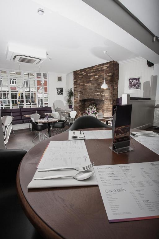 The Crown Rooms Newmarket 뉴마켓 외부 사진